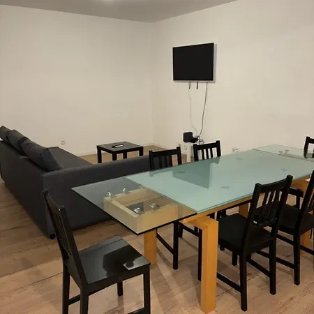+ Parking + Terrasse Apartment *